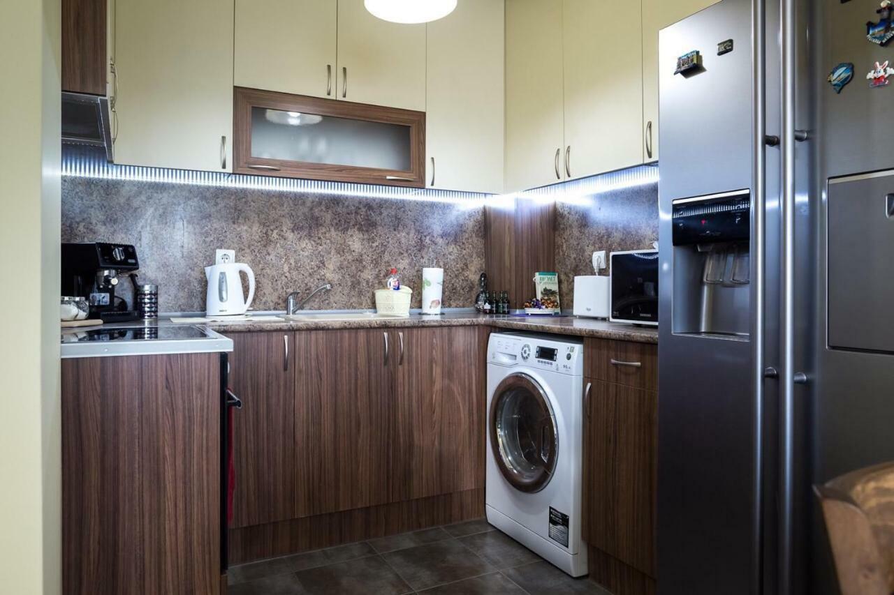 Danny House Apartment เวลีคอเทอร์โนโว ภายนอก รูปภาพ