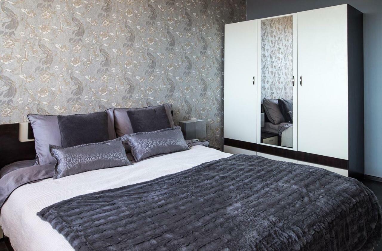 Danny House Apartment เวลีคอเทอร์โนโว ภายนอก รูปภาพ